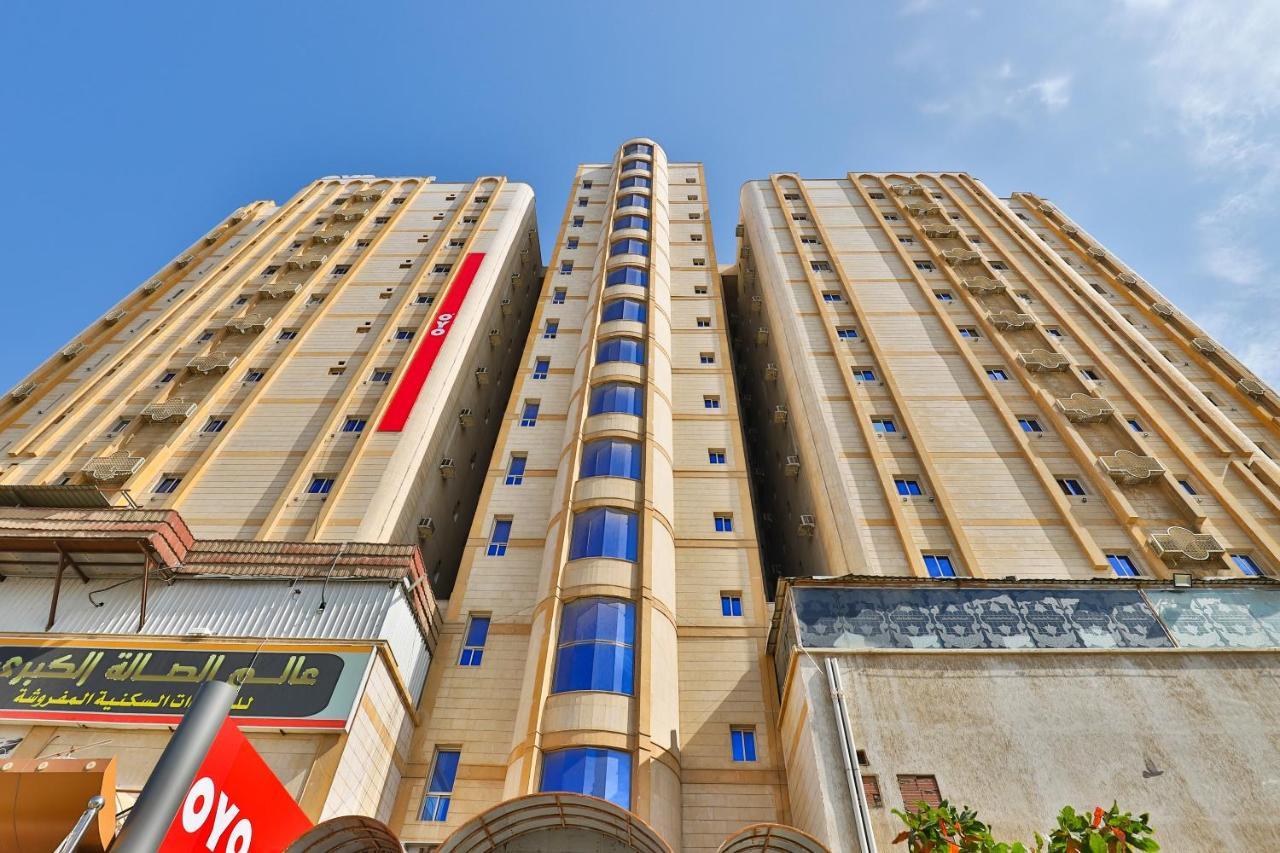 Hotel Oyo 396 Alam Al Sala Al Kobra Towers Dschidda Exterior foto
